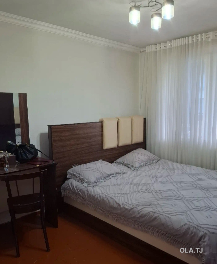 4 комнатная квартира, 4, 80 м²