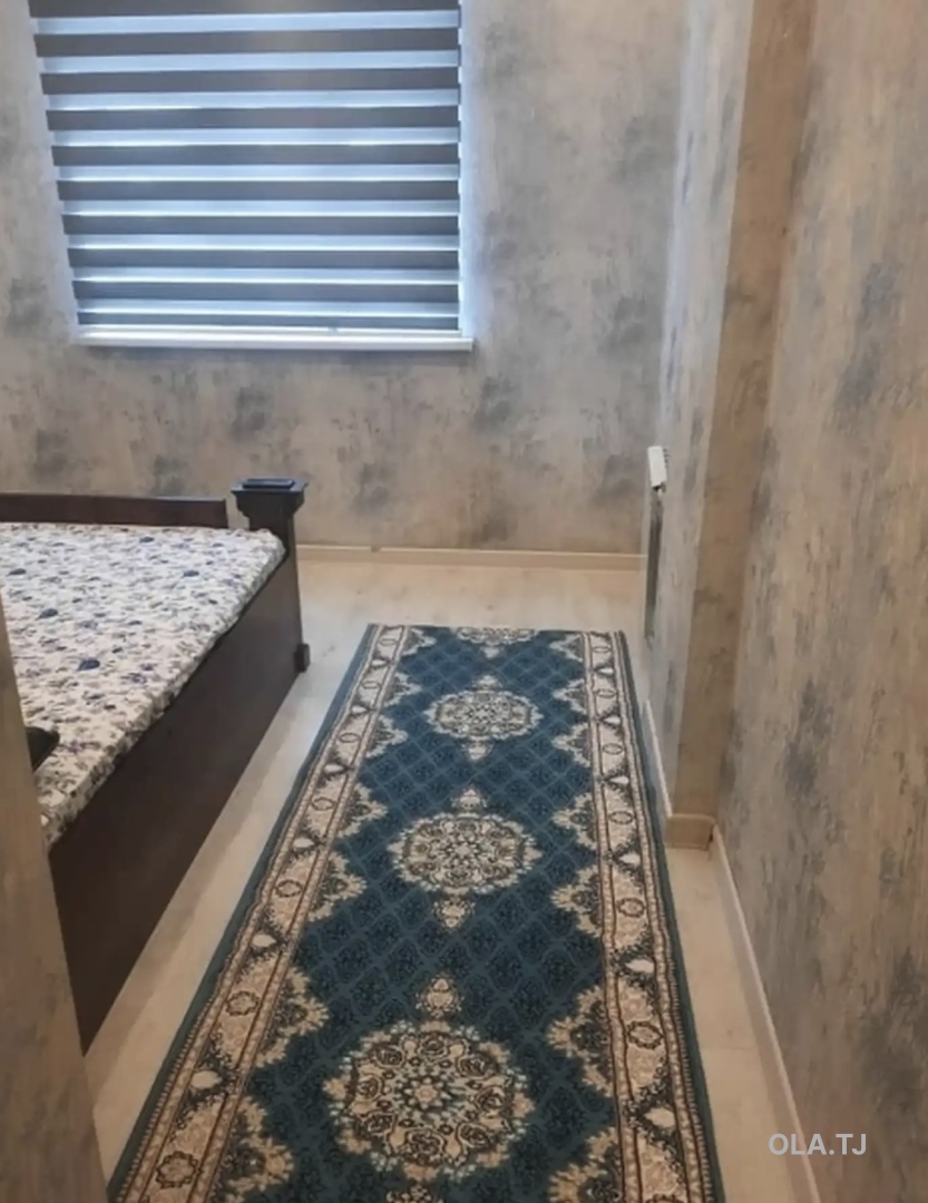 3 комнатная квартира, 2 этаж, 80 м²