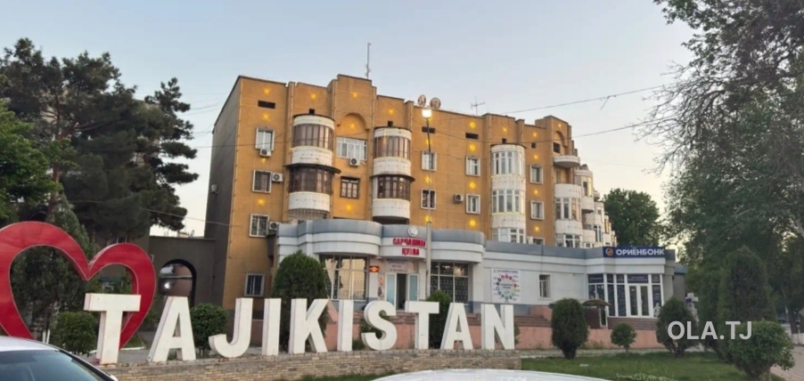 3 комнатная квартира, 4 этаж, 82 м²