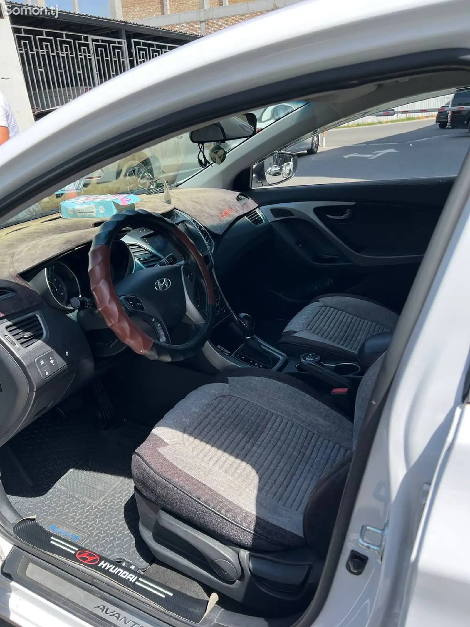 Hyundai Avante,  2014