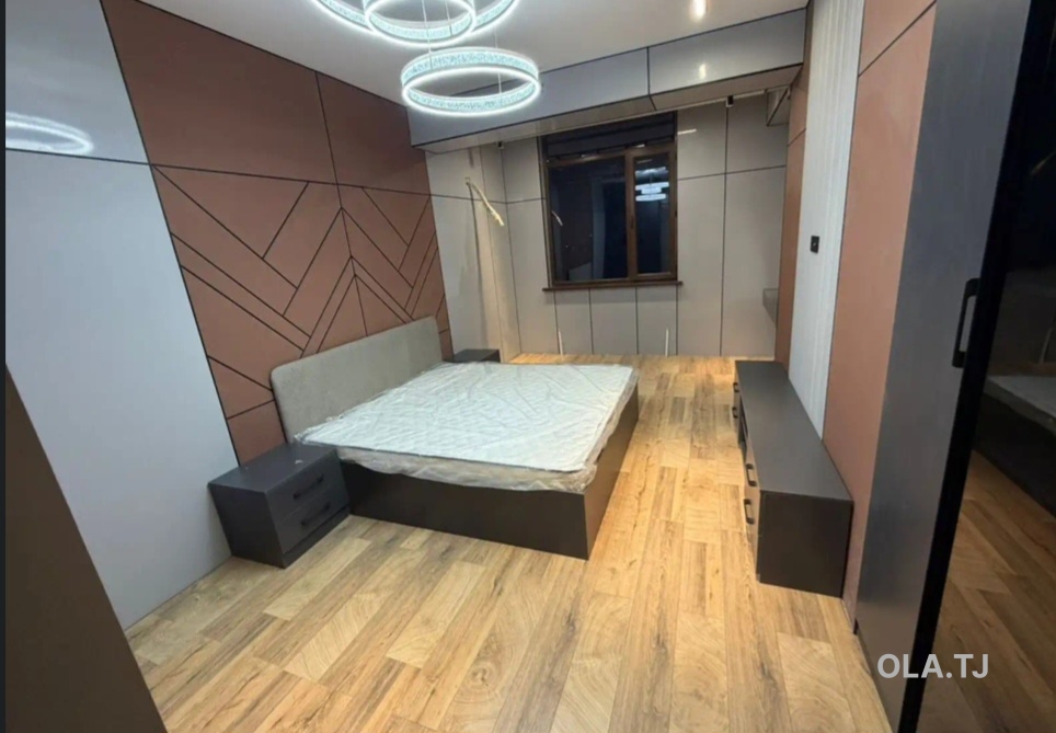 3 комнатная квартира, 18 этаж, 118 м²
