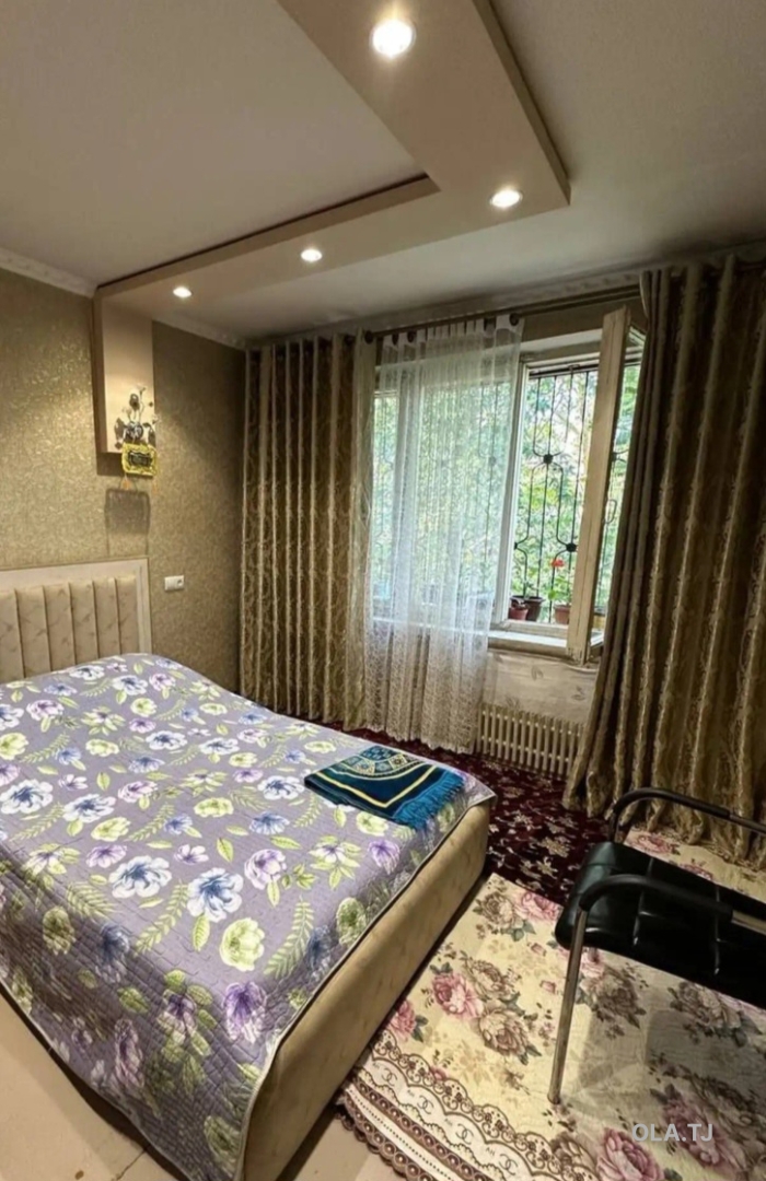 5 комнатная квартира, 5 этаж, 75 м²
