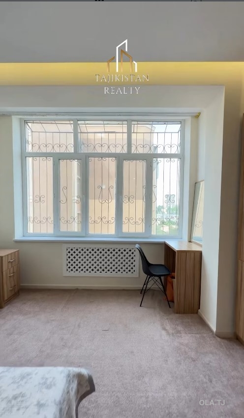 3 комнатная квартира, 8 этаж, 80 м²