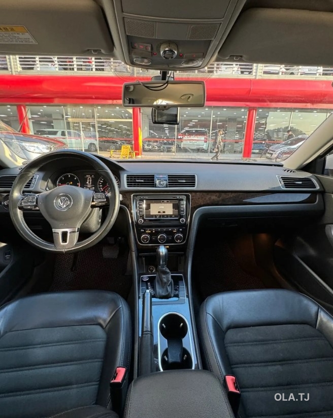 Volkswagen Passat,  2014
