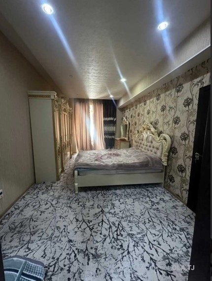 3 комнатная квартира, 1 этаж, 90 м²