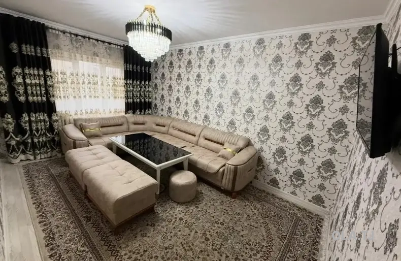 4 комнатная квартира, 4, 100 м²