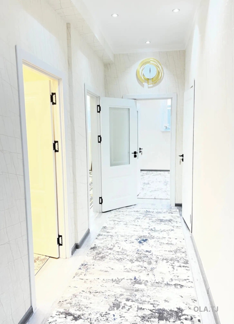 2 комнатная квартира, Цокольный этаж, 55 м²