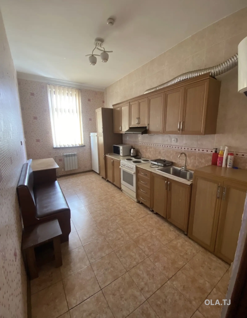 2 комнатная квартира, 13 этаж, 70 м²