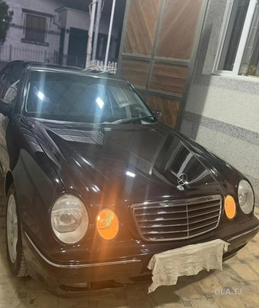 Mercedes-Benz E-Класс,  2002