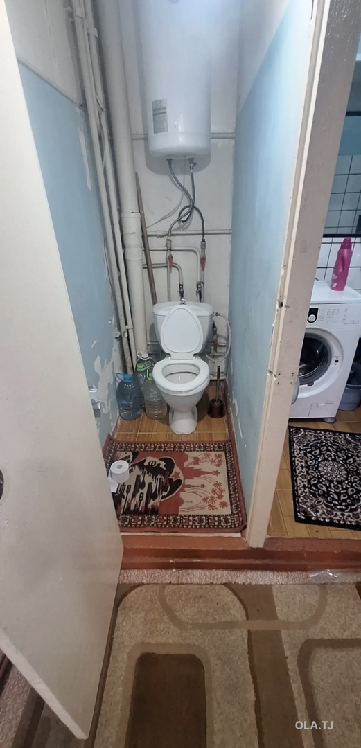 3 комнатная квартира, 8 этаж, 90 м²