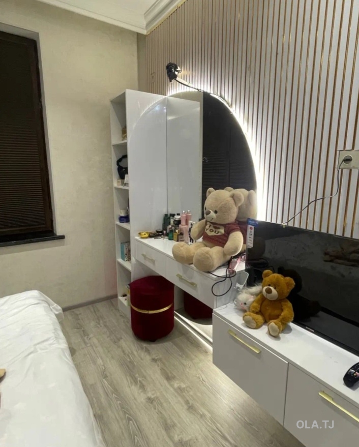 2 комнатная квартира, 8 этаж, 70 м²