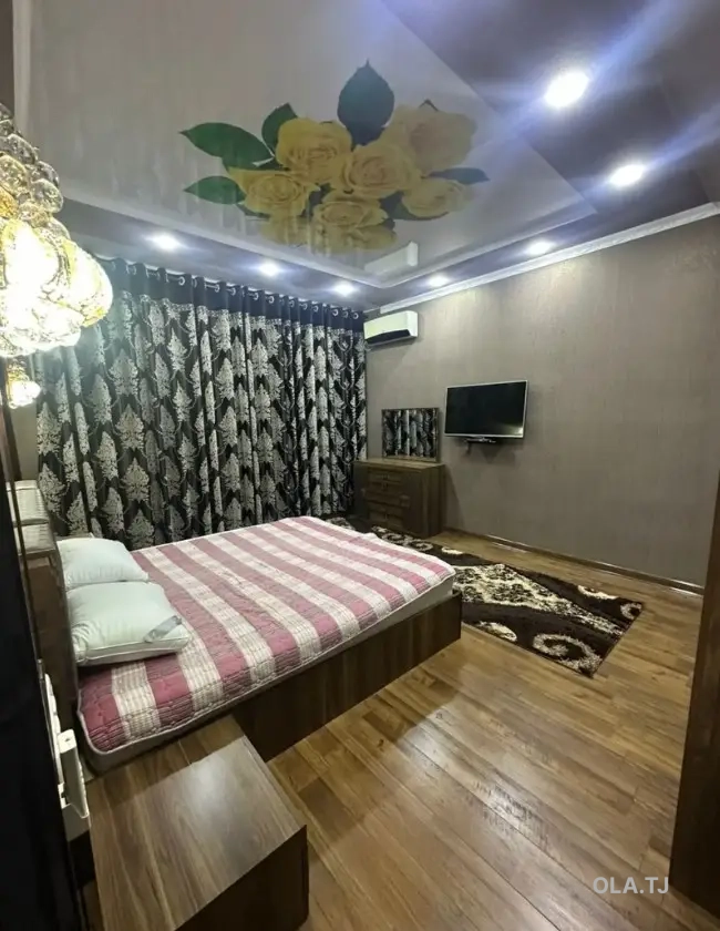 3 комнатная квартира,  этаж, 100 м²