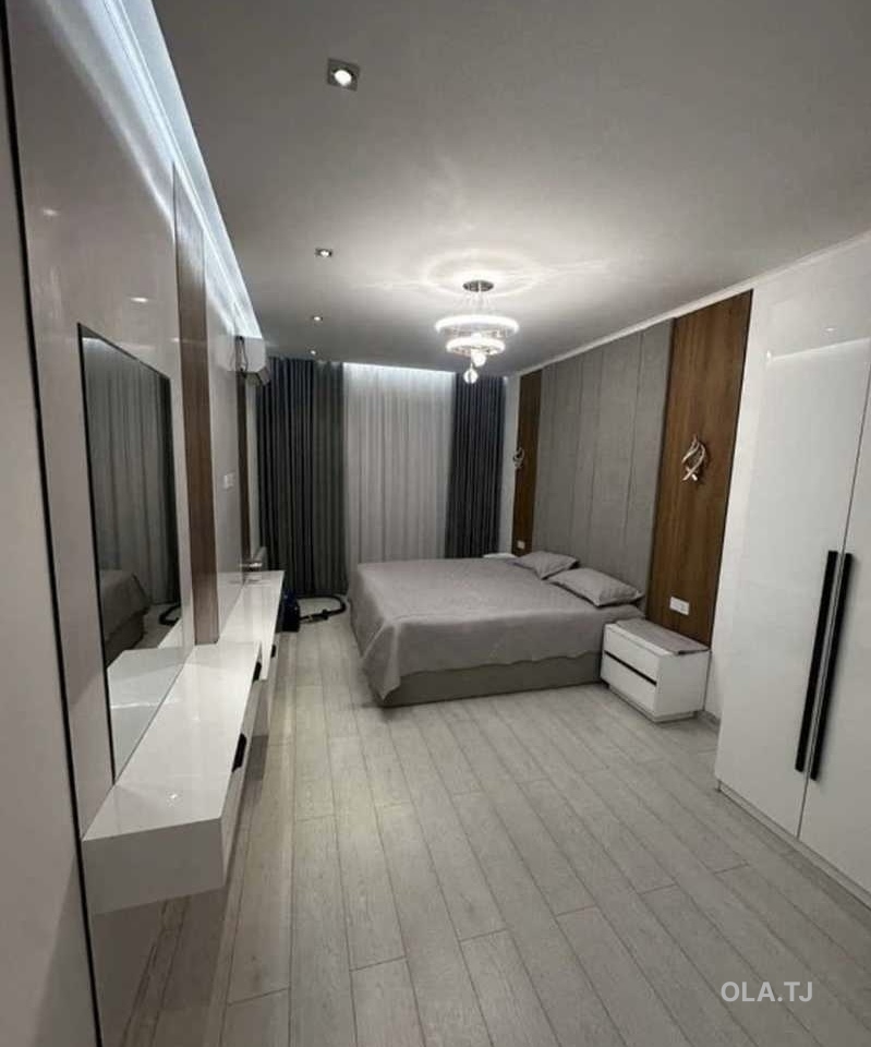 3 комнатная квартира, 4 этаж, 134 м²