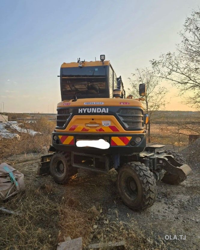 Экскаватор Hyundai HW65A