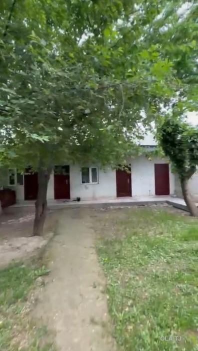 Дом (хавли), 8 комнат, 2 эт