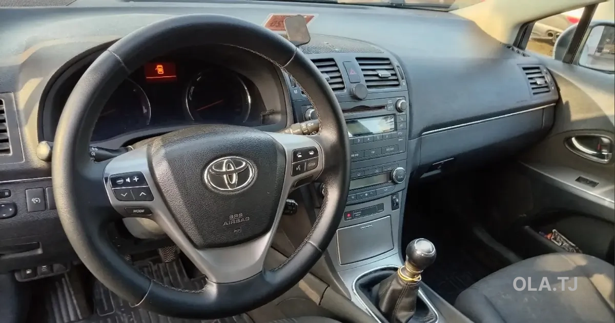 Toyota Avensis,  2009