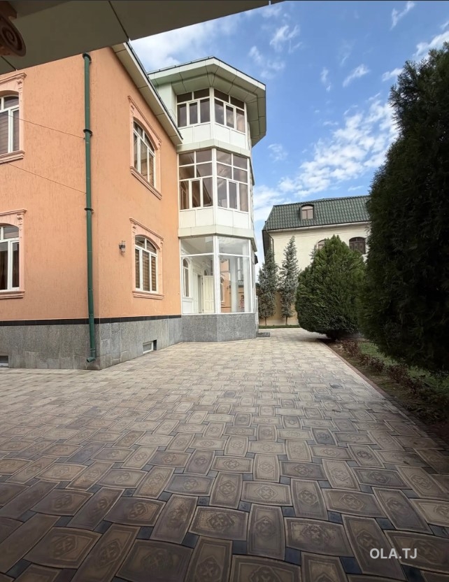 Дом (хавли), 7 комнат, 3 эт