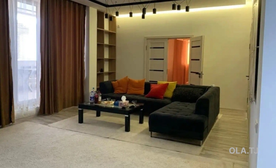 3 комнатная квартира, 9 этаж, 140 м²