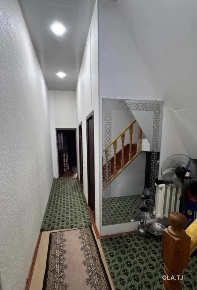 6 комнатная квартира, 2 этаж, 600 м²
