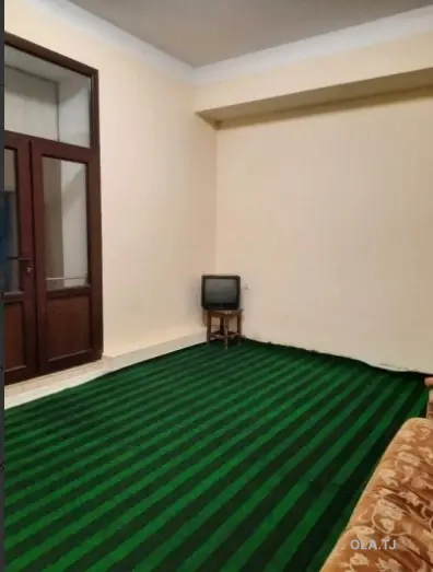 6 комнатная квартира, Цокольный этаж, 55 м²