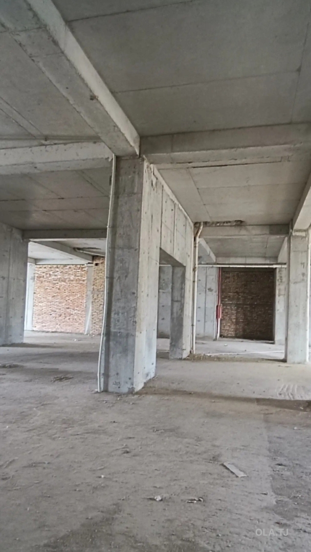 Помещение под магазин / салон, 450м², Молодежная