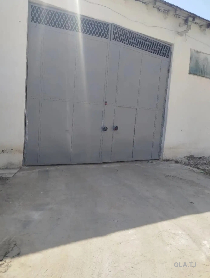 Офис в аренду, В жилом доме, 470 м²