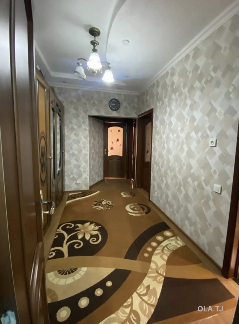 3 комнатная квартира, 2 этаж, 76 м²