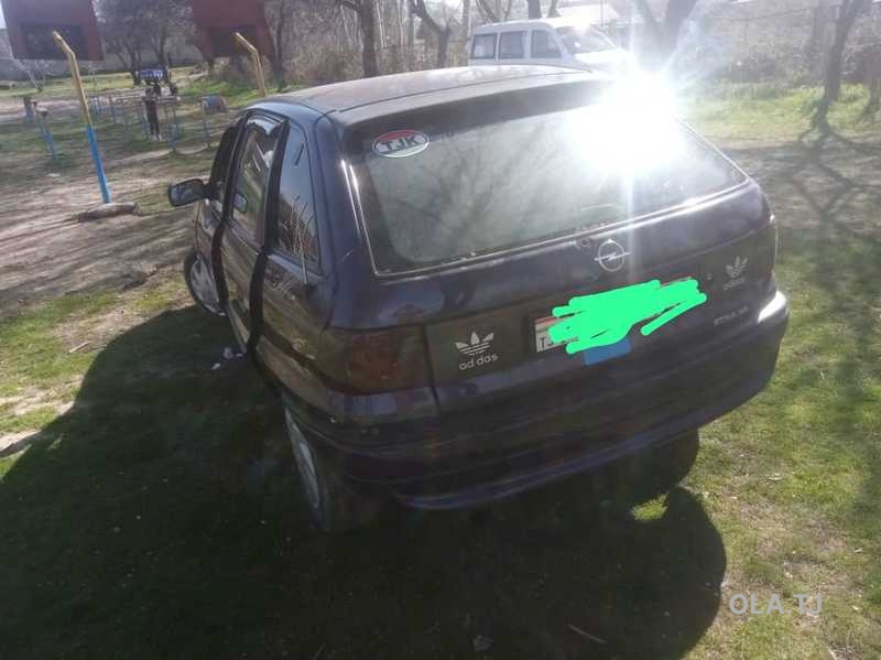 Opel Astra F,  1995