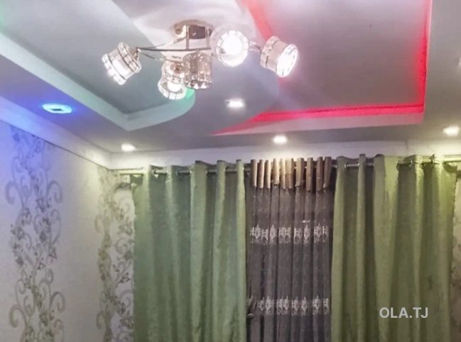 4 комнатная квартира, 1, 85 м²