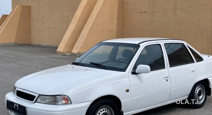 Daewoo Nexia,  1996