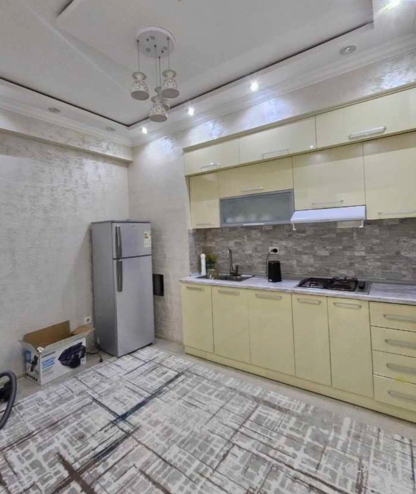 2 комнатная квартира, 2 этаж,