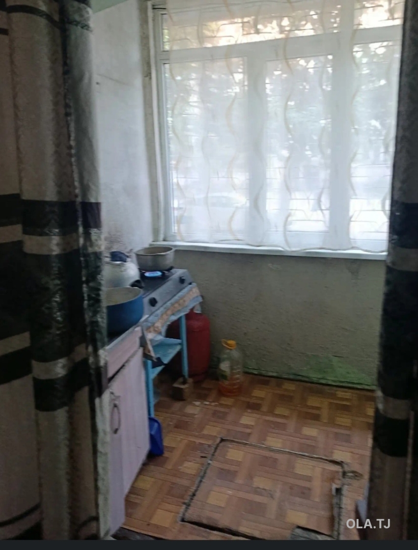 3 комнатная квартира, 1 этаж, 1 м²