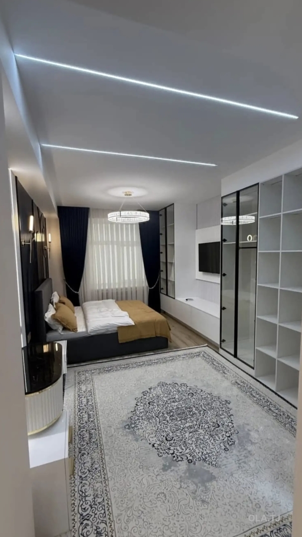 3 комнатная квартира, 3 этаж, 156 м²