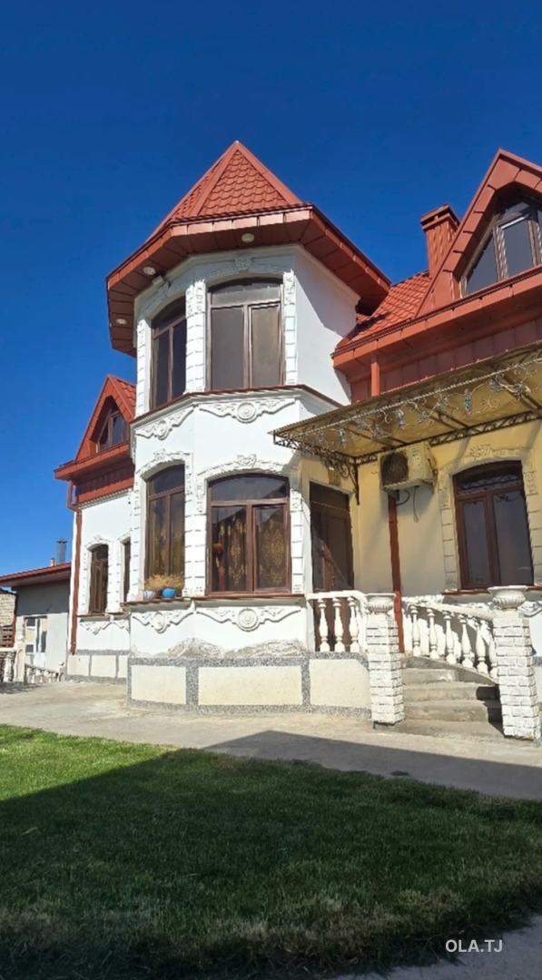 Дом (хавли), 10 комнат,