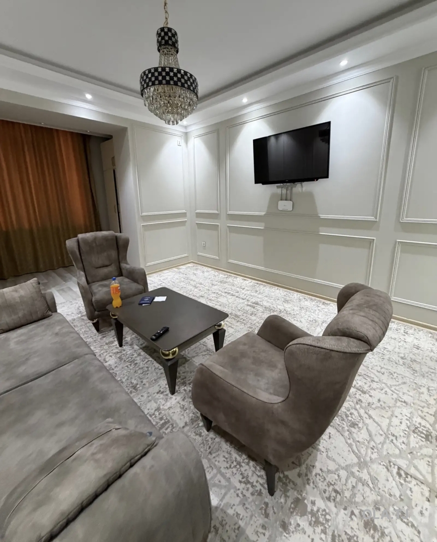 2 комнатная квартира, 13 этаж, 93 м²