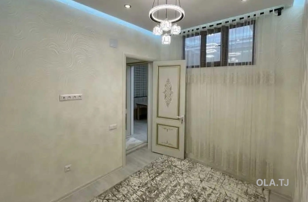 3 комнатная квартира, 5 этаж, 105 м²