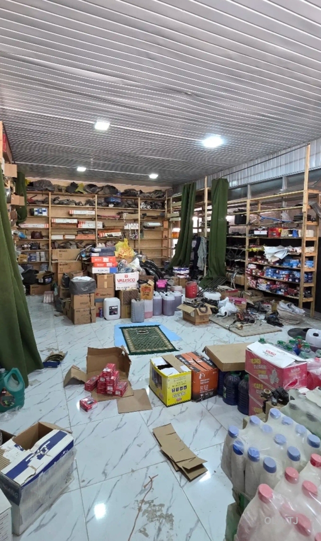 Помещение под магазин / салон, 120м², Космонавтов