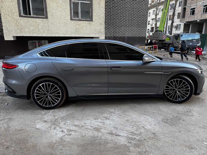 BYD Han,  2024