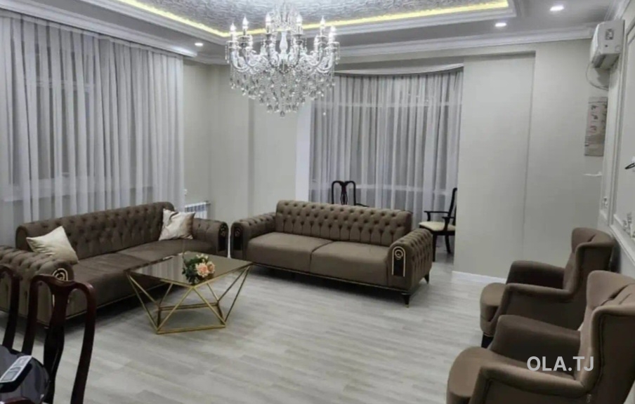 3 комнатная квартира, 15 этаж, 136 м²