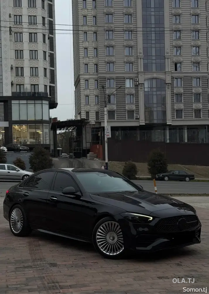 Mercedes-Benz C-Класс,  2023