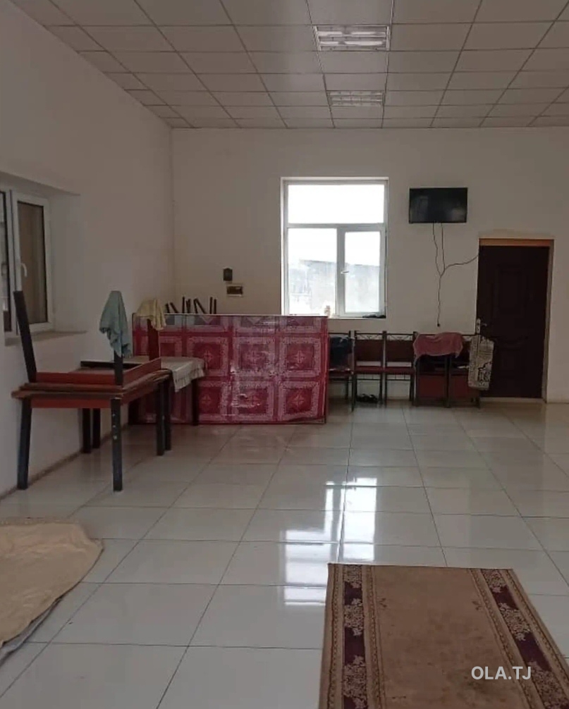 Офис в аренду, В бизнес-центре, 60 м²