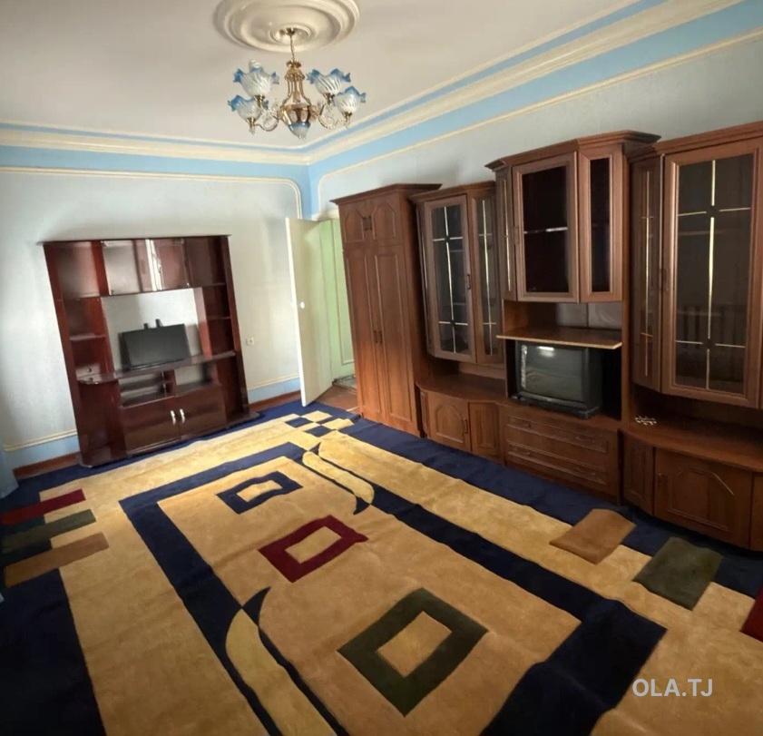 4 комнатная квартира, 1, 140 м²