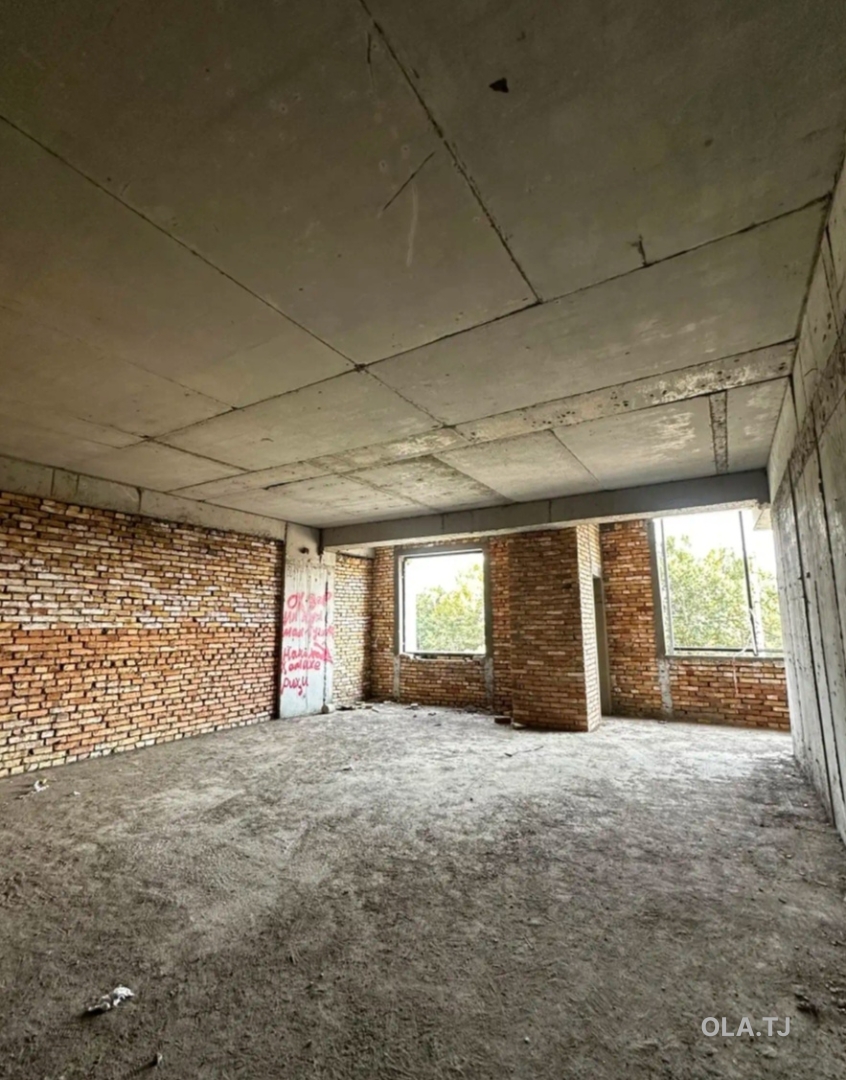 3 комнатная квартира, 3 этаж, 114 м²