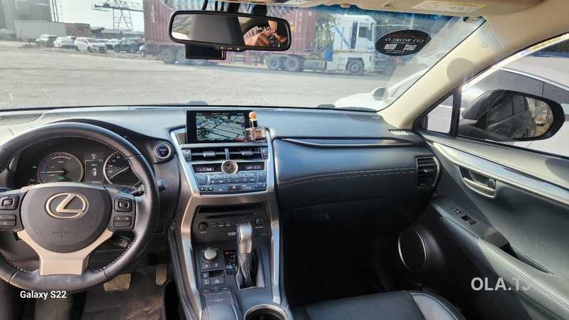Lexus NX,  2015