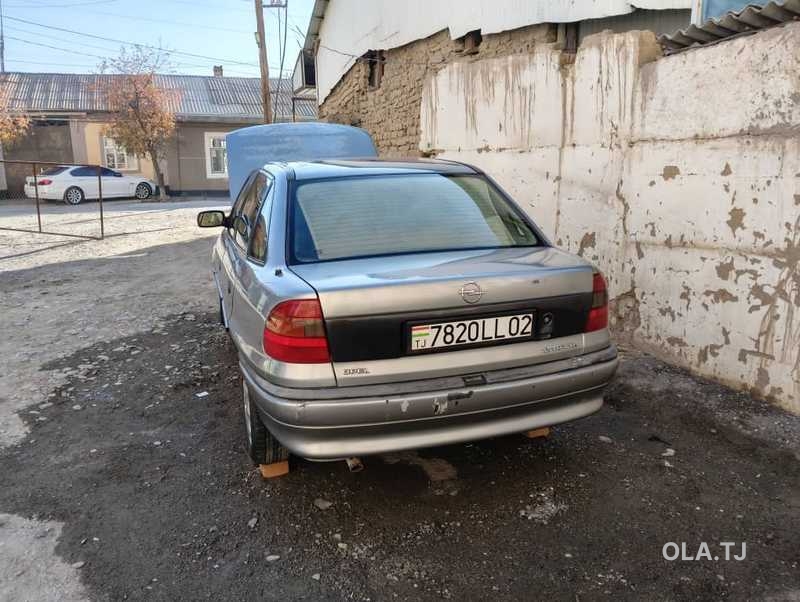 Opel Astra F,  1996