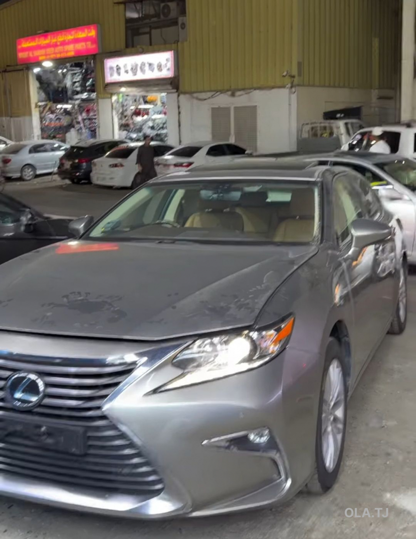 Lexus ES,  2016