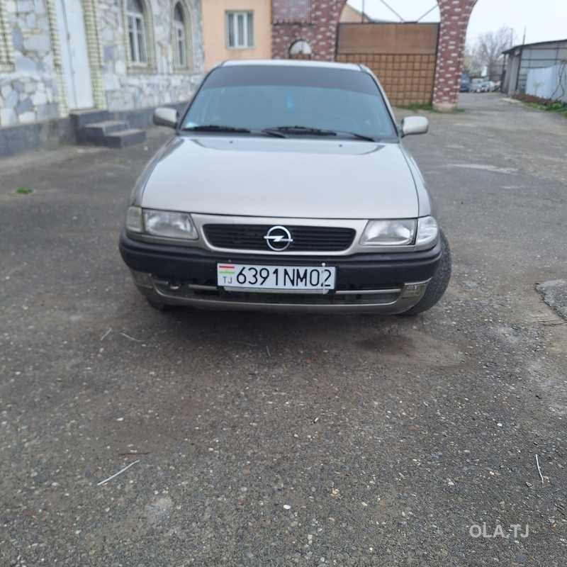 Opel Astra F,  1996