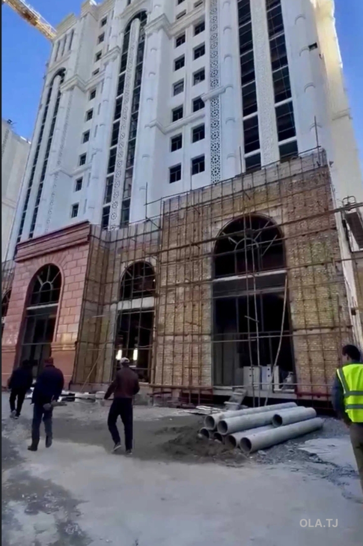 4 комнатная квартира, 12, 165 м²