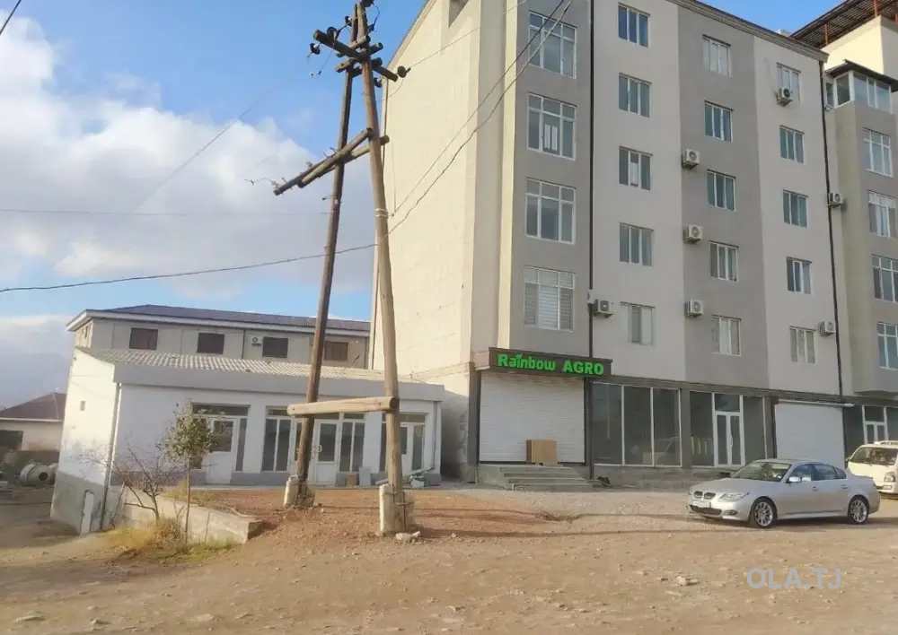 Помещение под свободное назначение