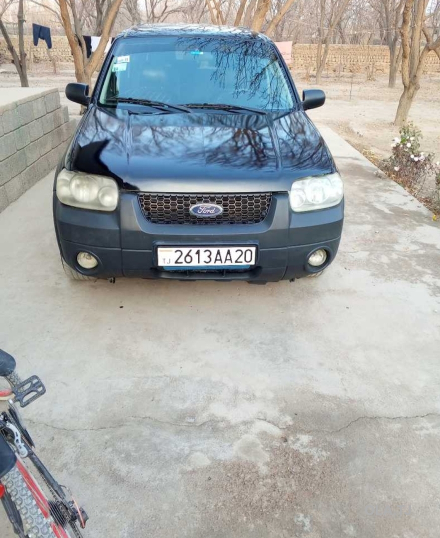 Ford Maverick,  2004